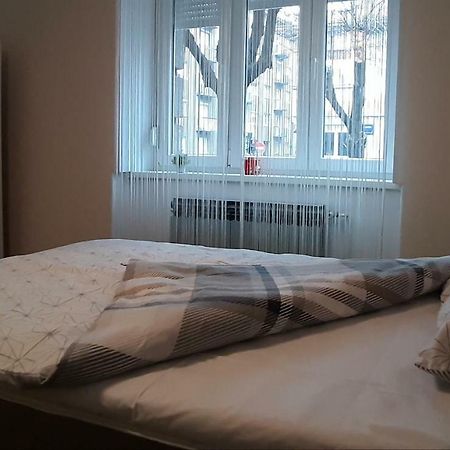 דירות זאגרב Apartman Pozeg מראה חיצוני תמונה